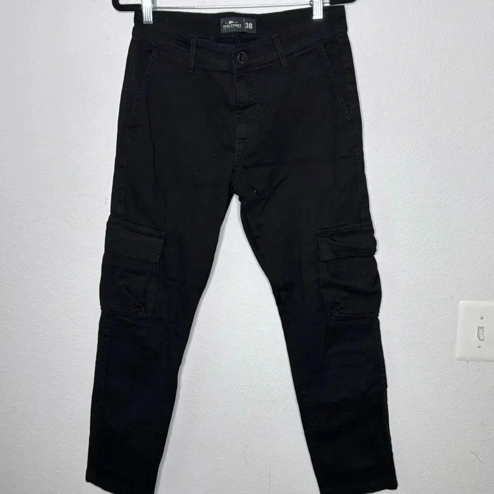 POOL STREET size 38 black cargo pants